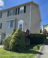 featured image of 8 Briarwood Way