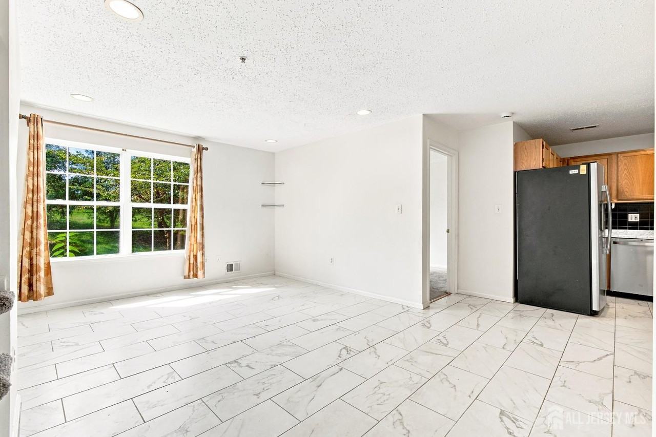 17 Prestwick Way - Photo 5 of 23