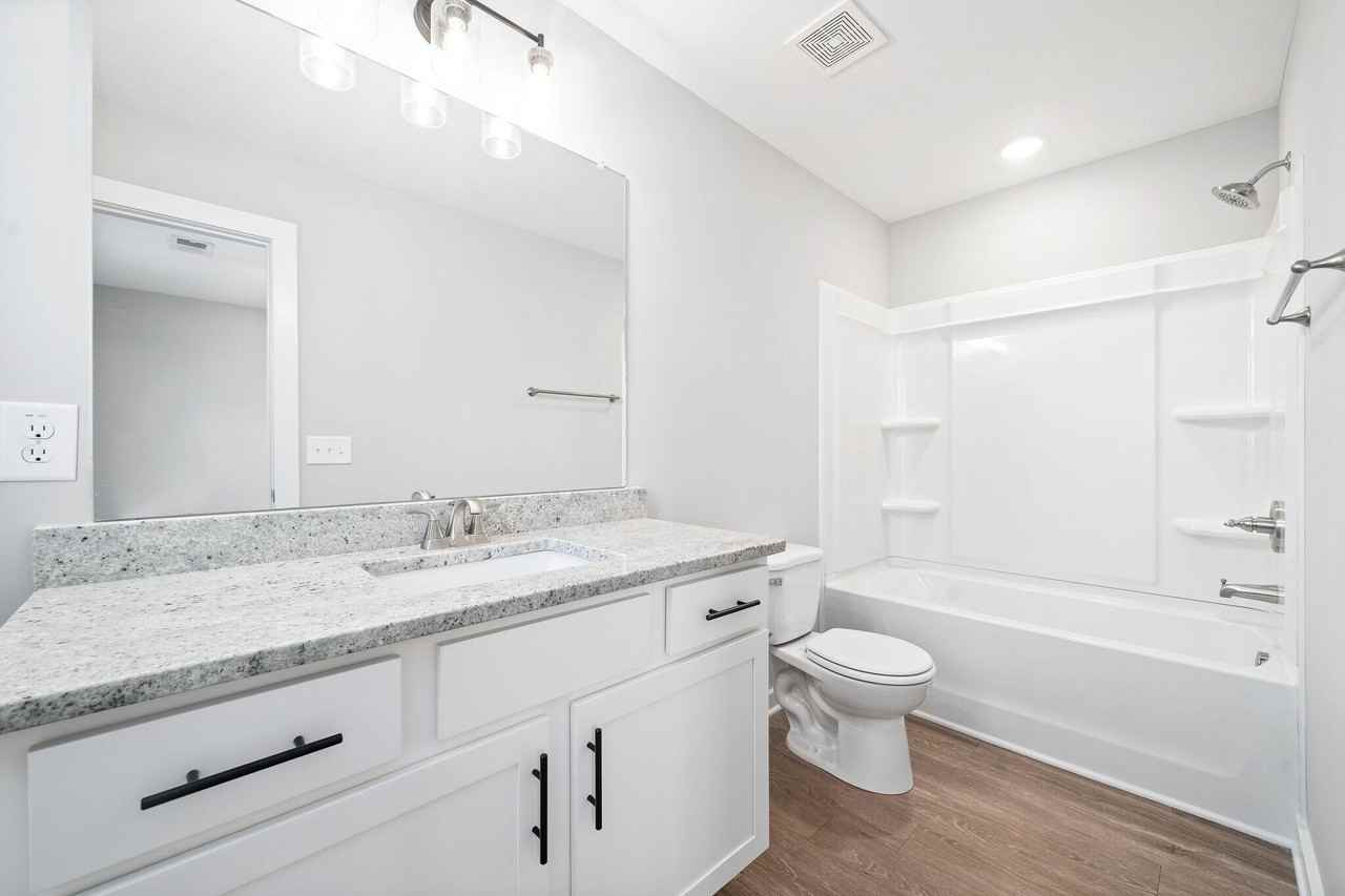 Barry Dr #408 - Photo 6 of 9