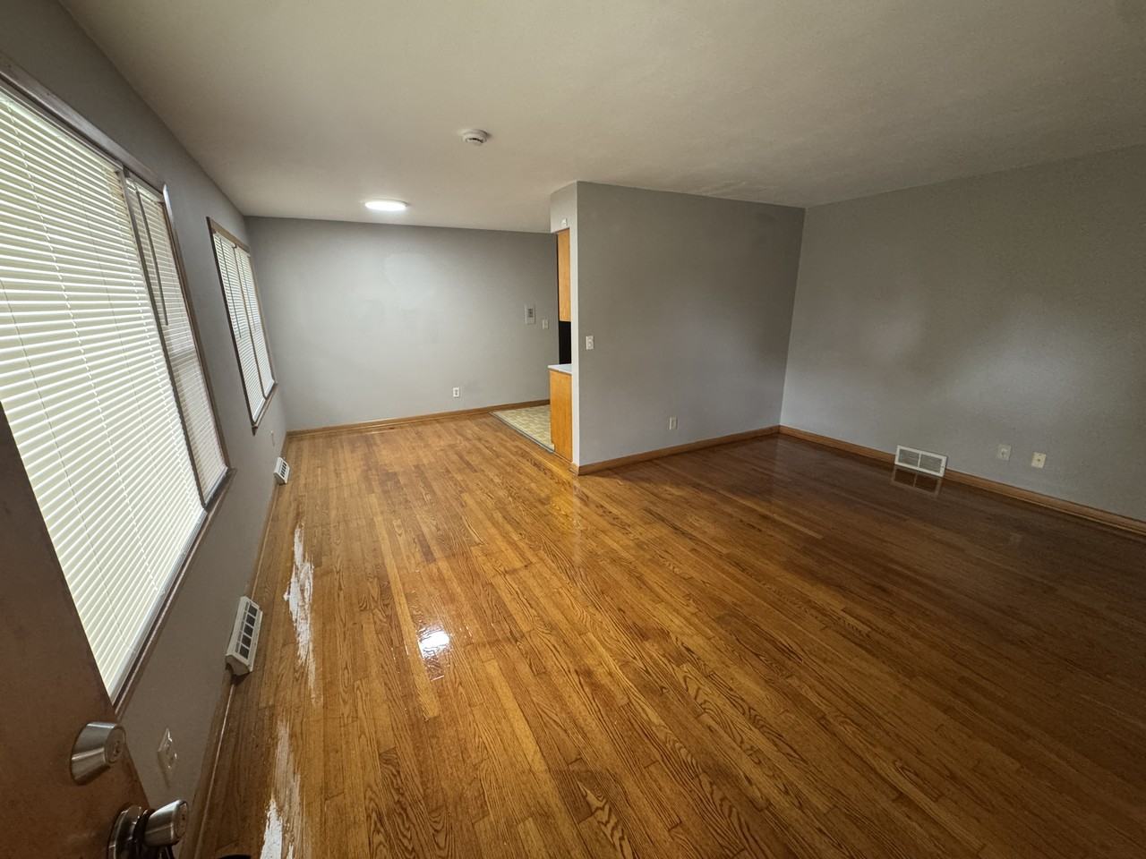 2432 Holmes St #2 - Photo 2 of 9