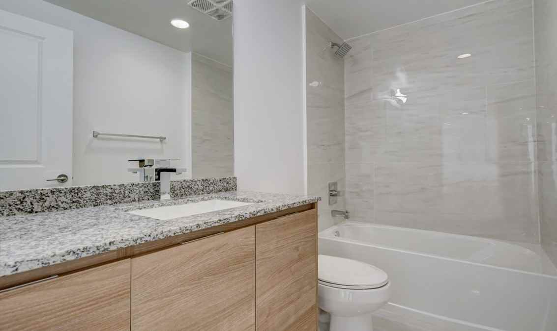 250 Ne 27th St #409 - Photo 6 of 15