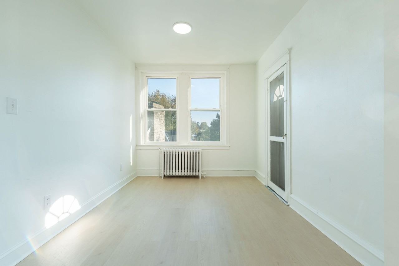 Belmont Place - Photo 2 of 38