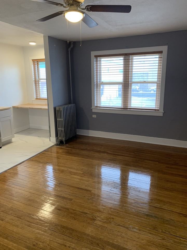 1275 North Pearl Street #12 - Photo 5 of 29