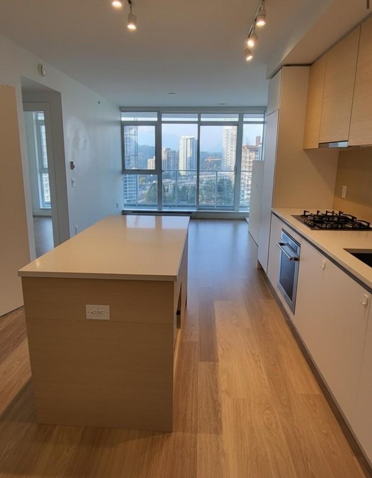 525 Foster Avenue - Photo 4 of 17