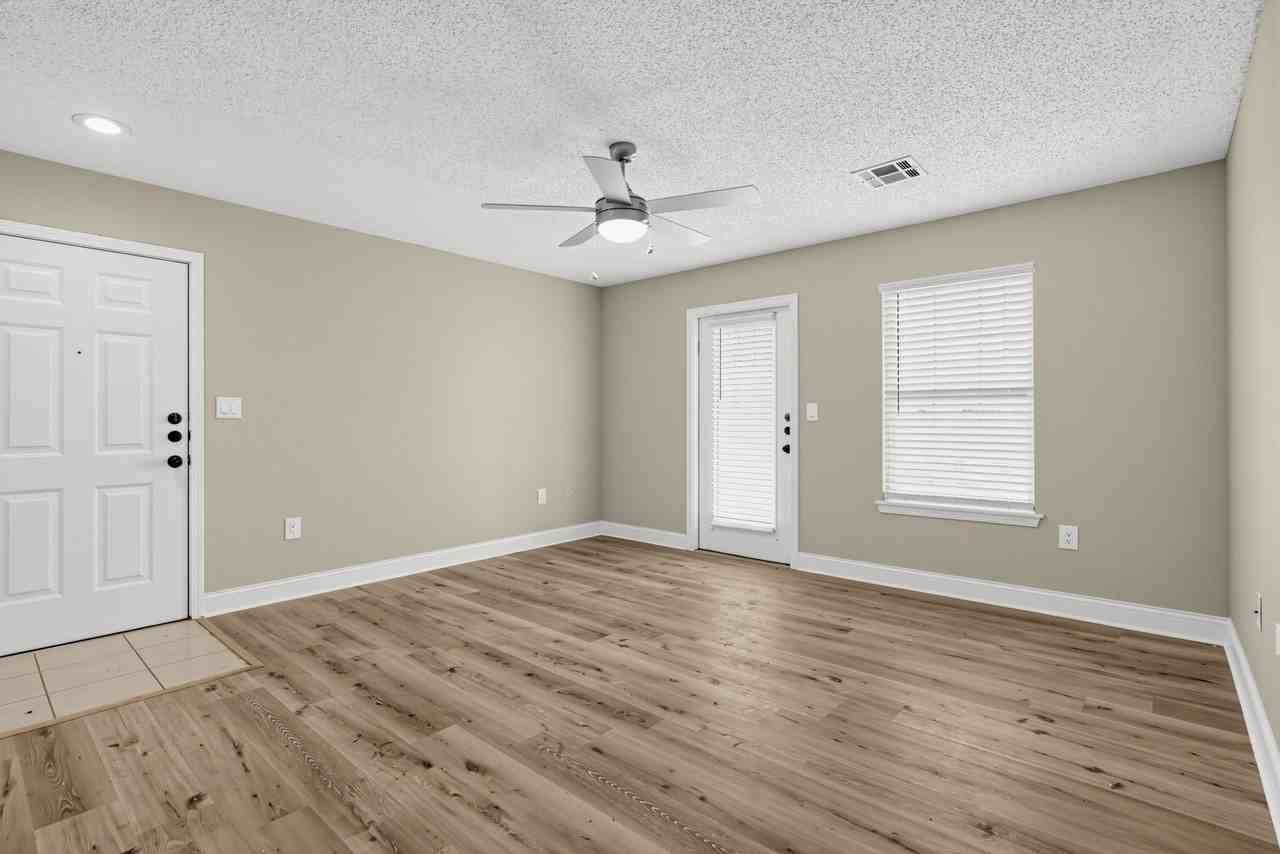 Fairway Flats - Photo 4 of 50