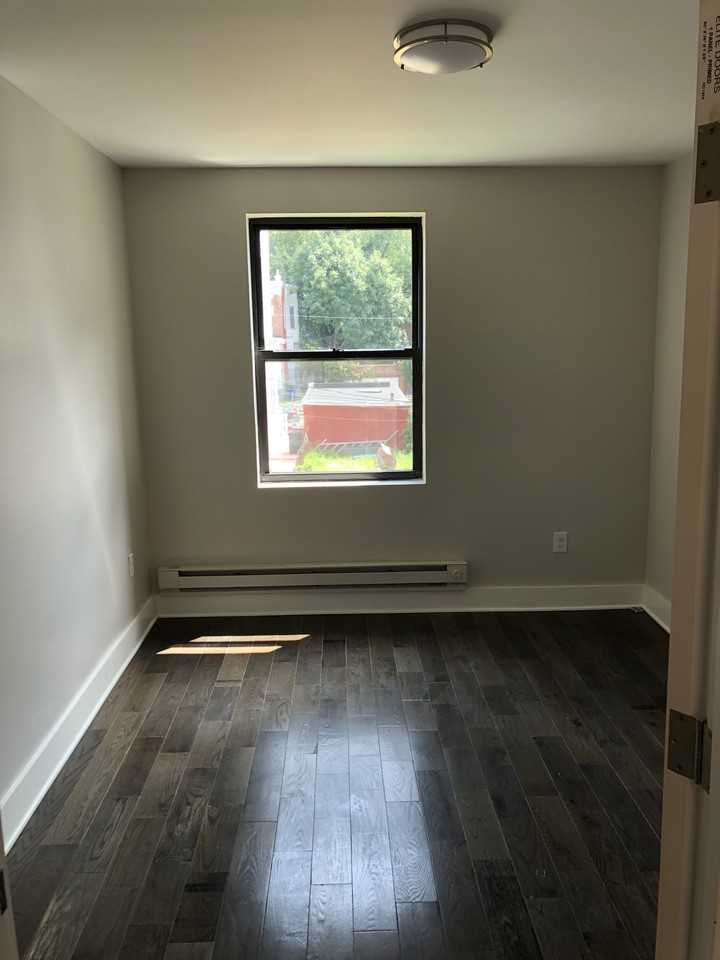 5101 N 12th StUnit 3D #3D - Photo 4 of 8
