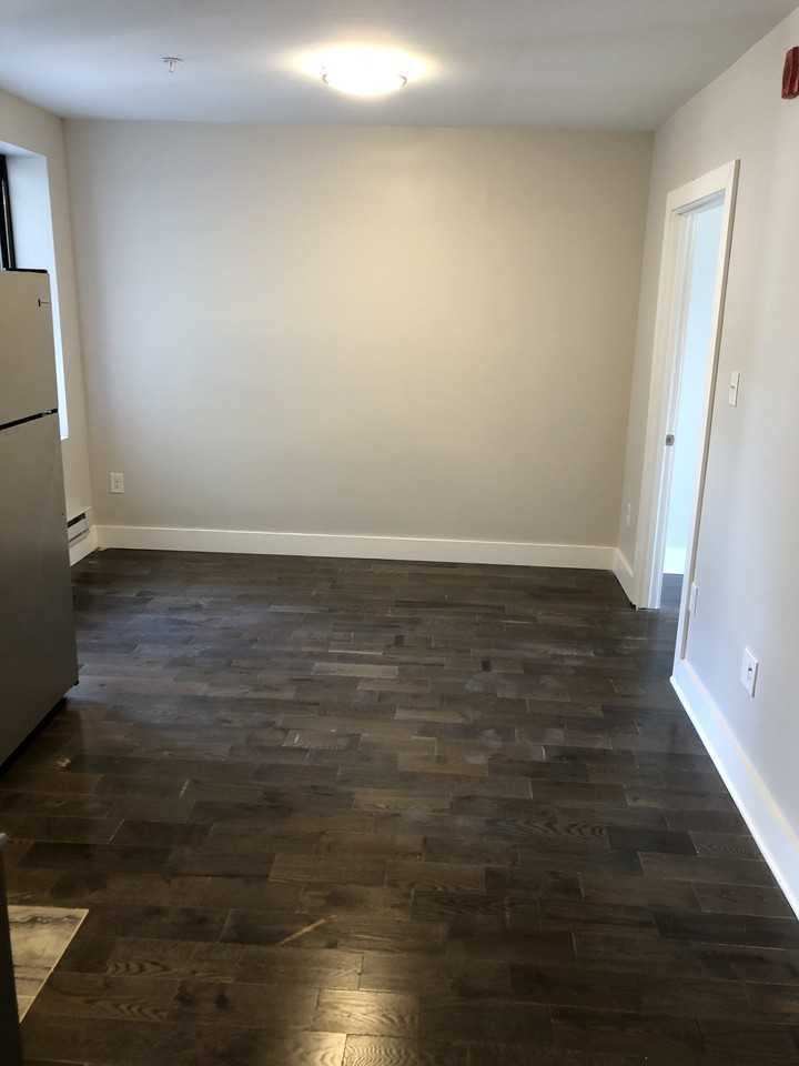 5101 N 12th StUnit 3D #3D - Photo 6 of 8