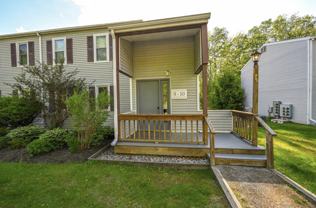 75 The Cmns #10 - Photo 1 of 1