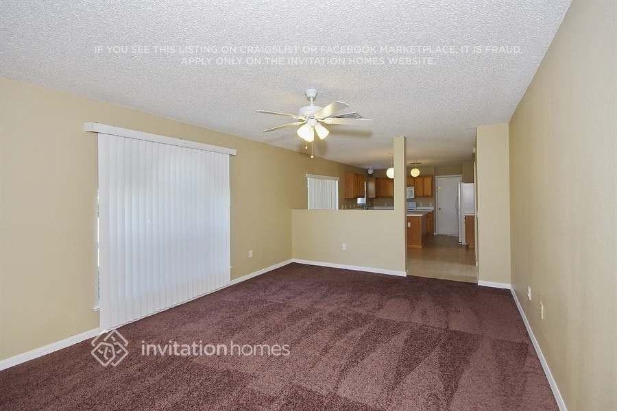 404 Danube Way - Photo 5 of 16