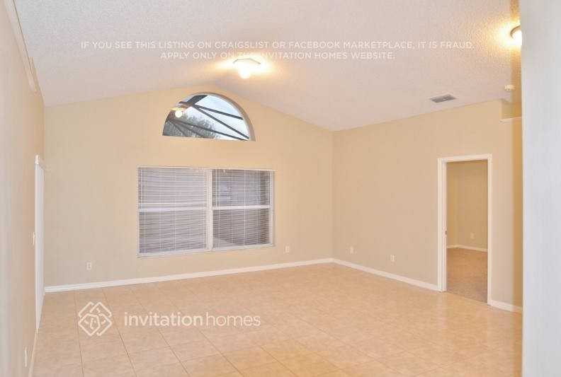 264 Old Mill Cir - Photo 2 of 10