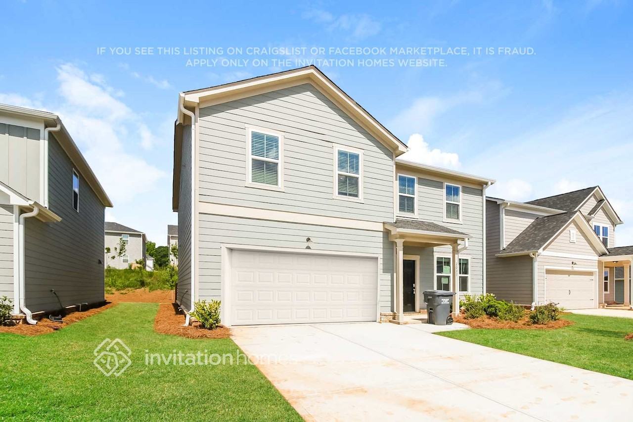 2037 Blue Sky Ave - Photo 4 of 33