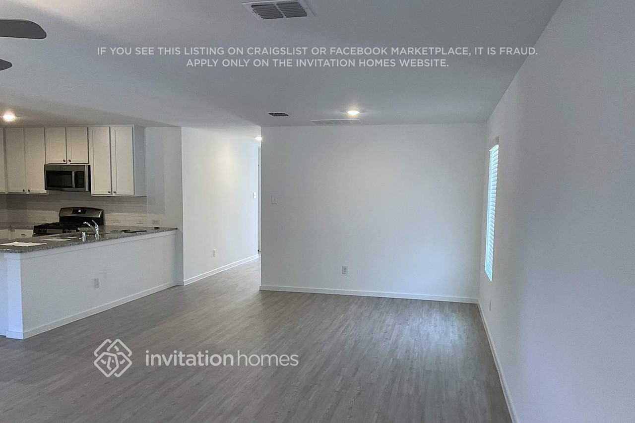 7069 Meandering Creek Ln - Photo 4 of 9