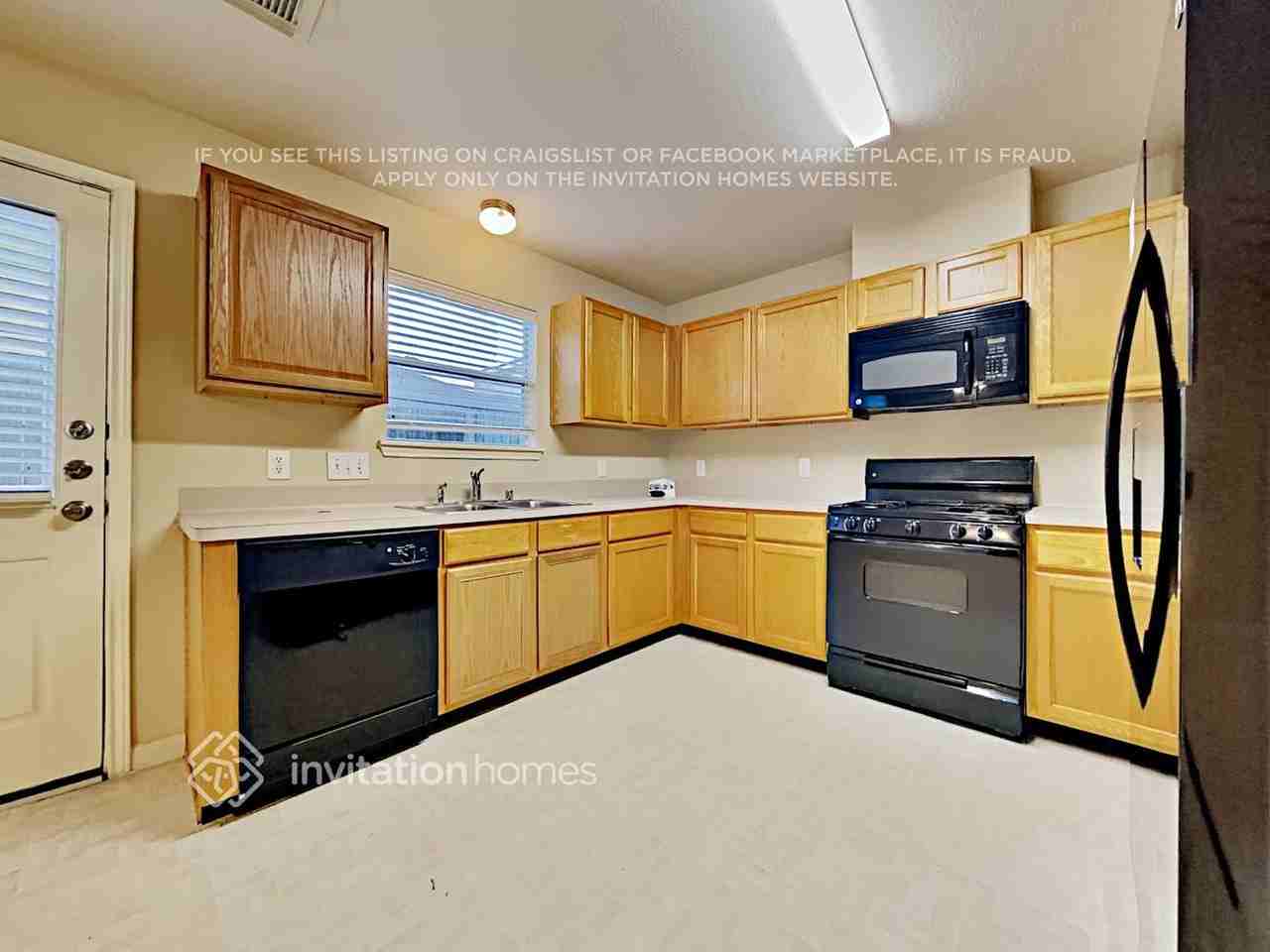 911 Red Alder Cir - Photo 7 of 22