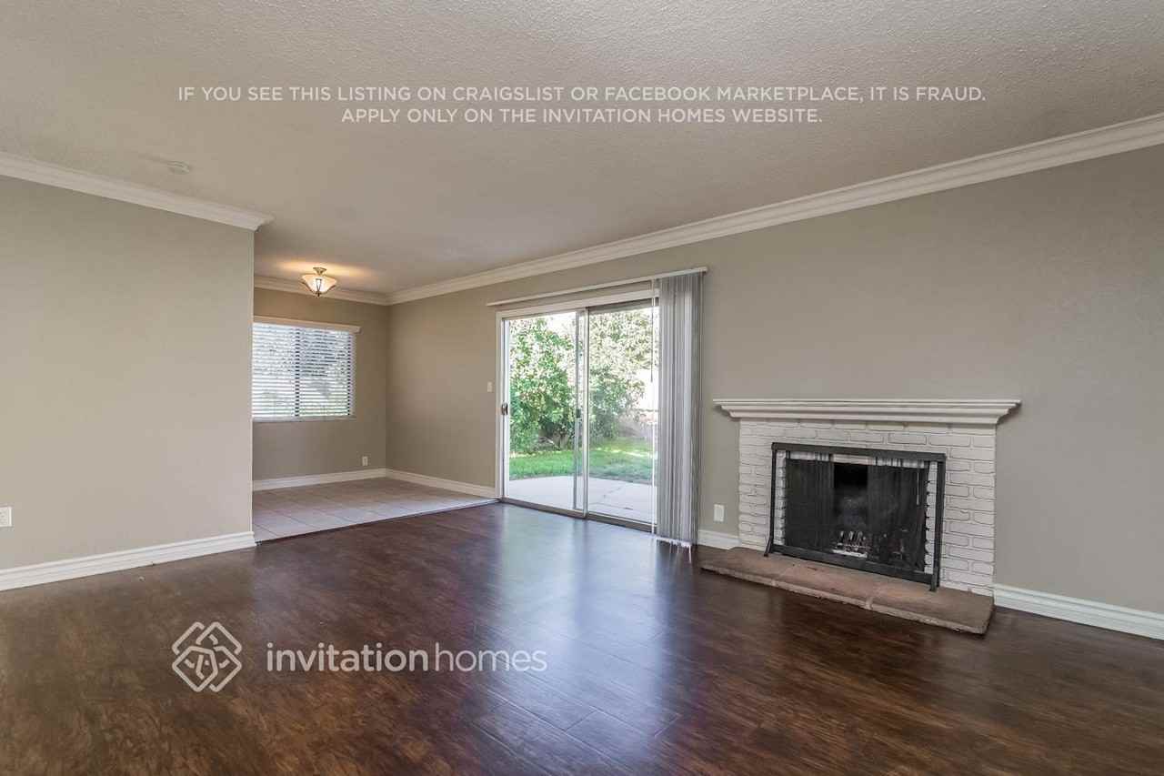 1754 Burton Rd - Photo 3 of 12