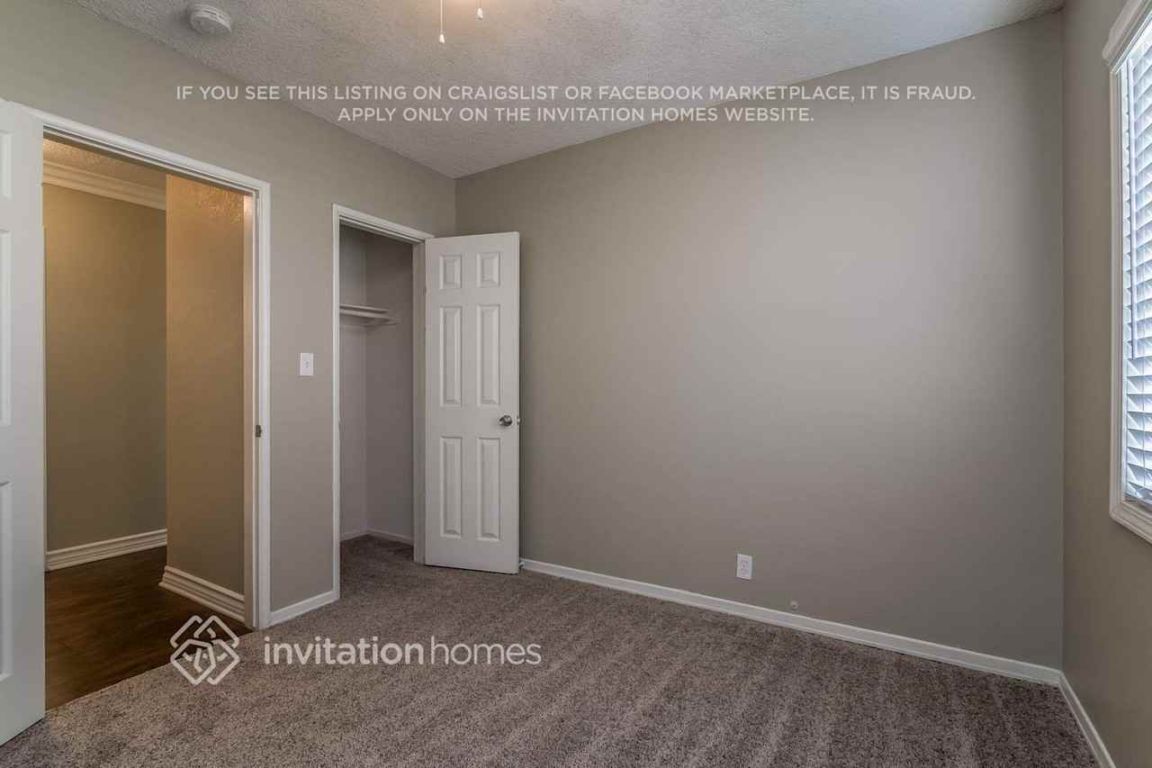 1754 Burton Rd - Photo 6 of 12
