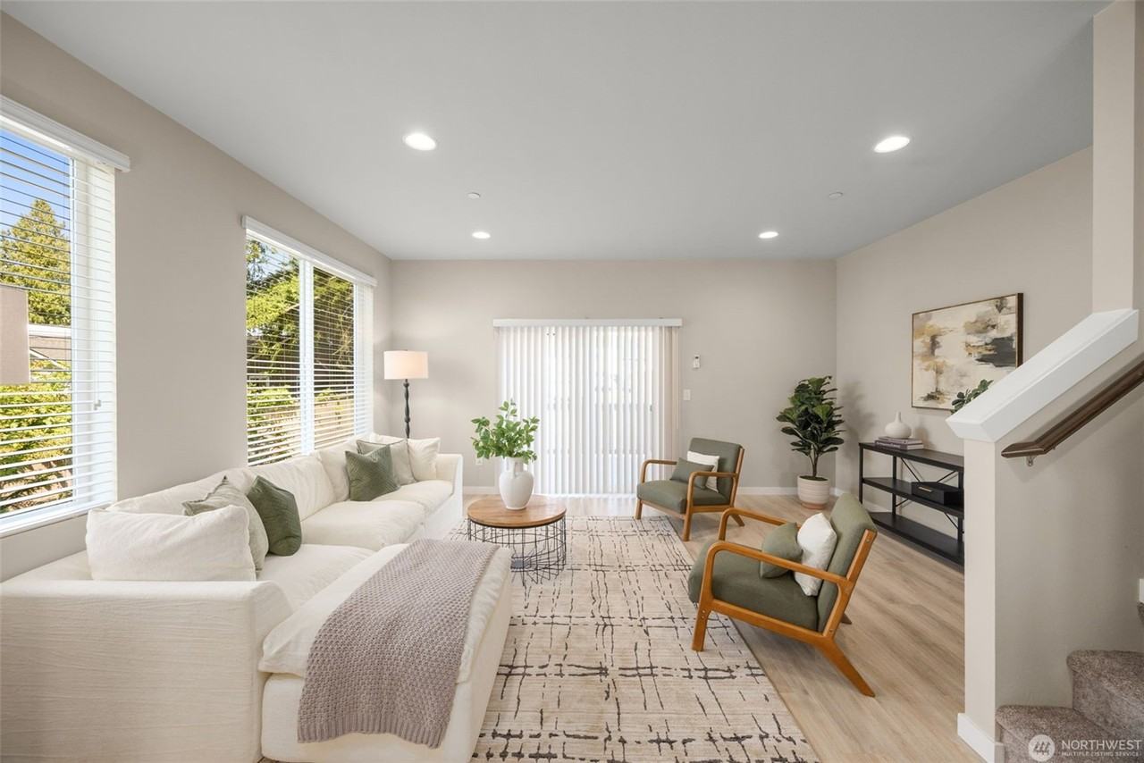15113 40th Ave W #C1 - Photo 4 of 24