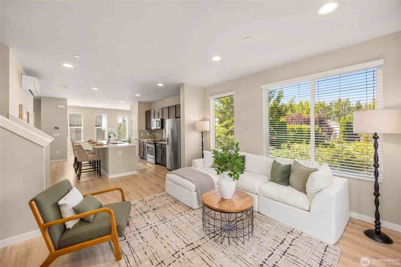 15113 40th Ave W #C1 - Photo 6 of 24