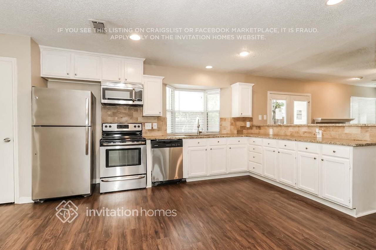 5807 Polo Club Dr - Photo 7 of 18