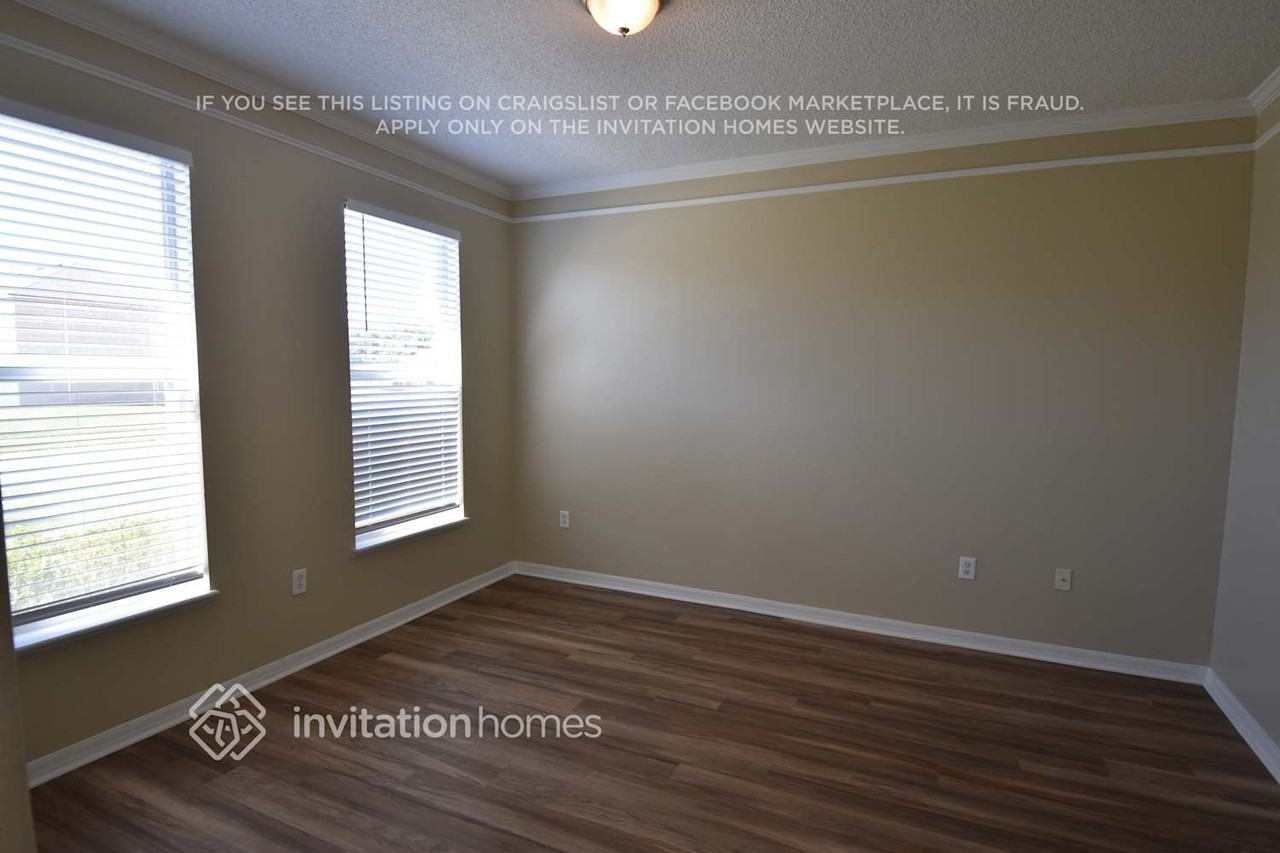 2413 Marcasite Loop - Photo 6 of 15