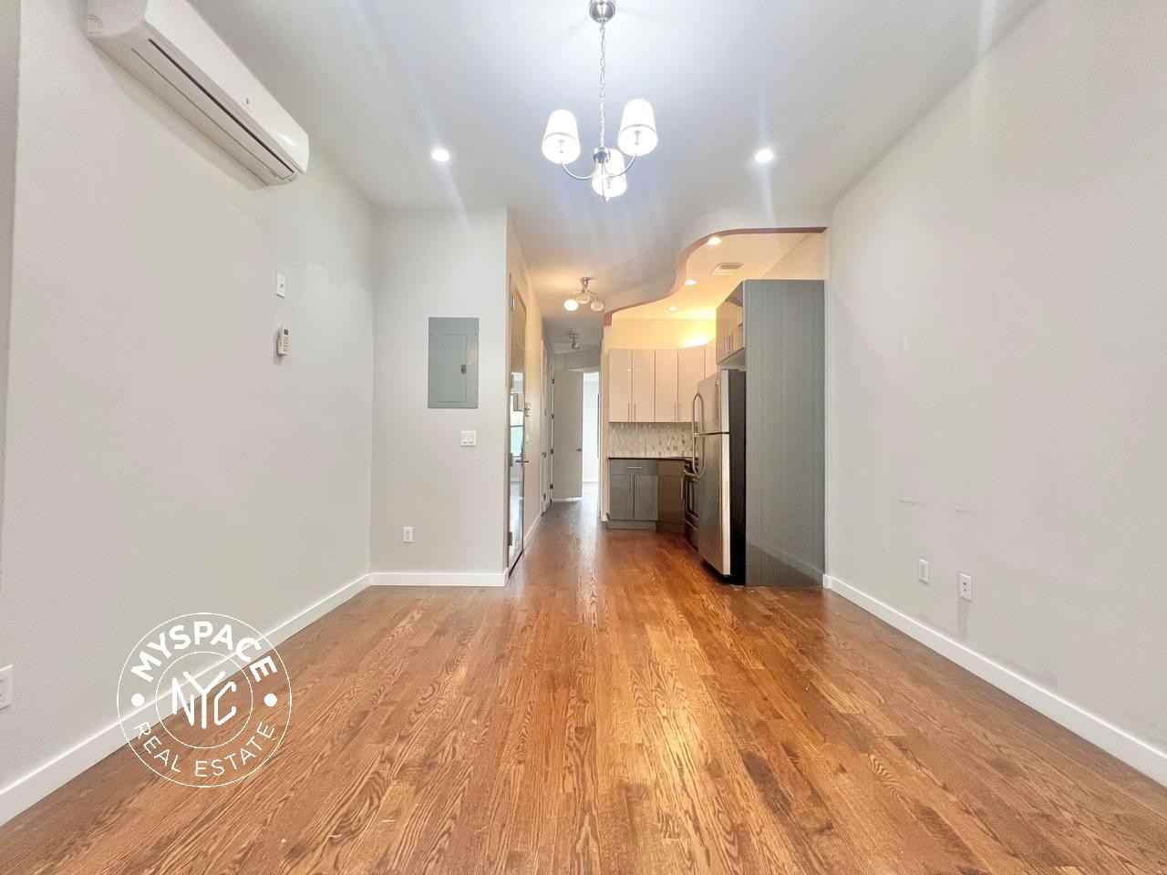 188 Stockholm St #2L - Photo 3 of 10