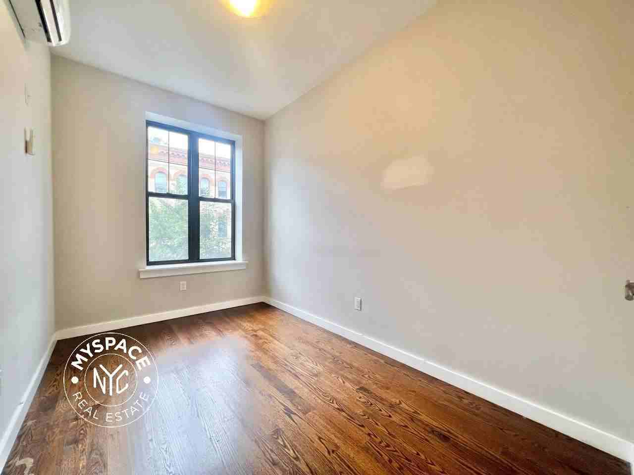 188 Stockholm St #2L - Photo 7 of 10