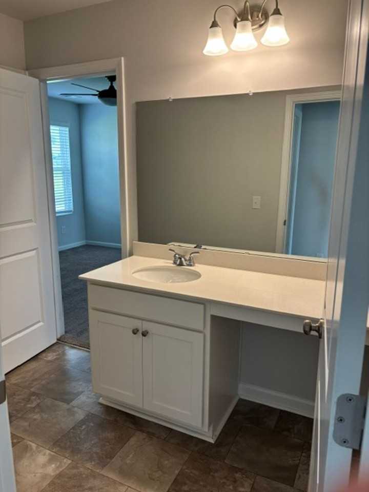 1298 Wilkins Rd - Photo 6 of 12