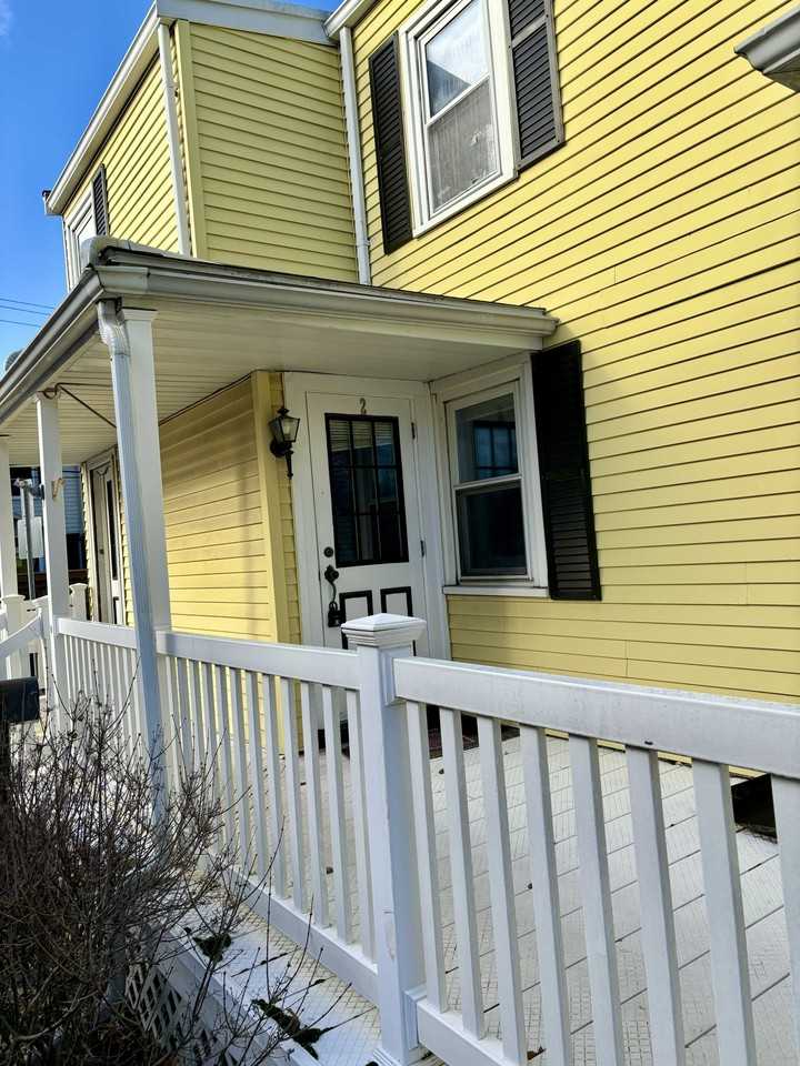 32 Magoun St #2