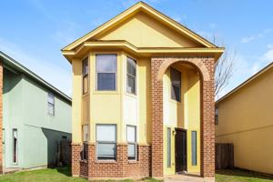 featured image of 3023 La Estancia Ln