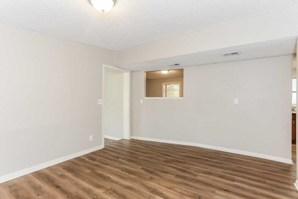 3045 W 15th St - Photo 5 of 16