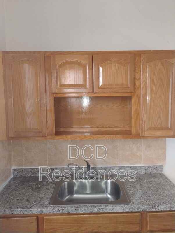95 Montclair Ave #3R - Photo 2 of 12