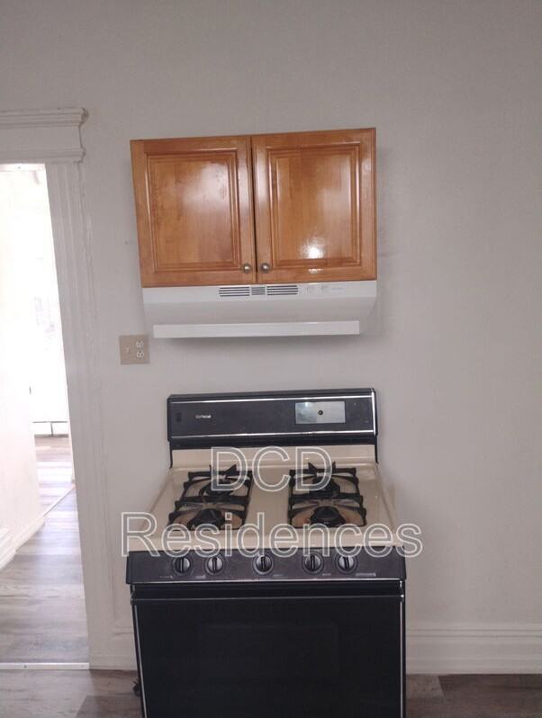 95 Montclair Ave #3R - Photo 5 of 12