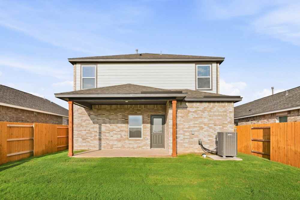 12720 Carrara Ln - Photo 5 of 17
