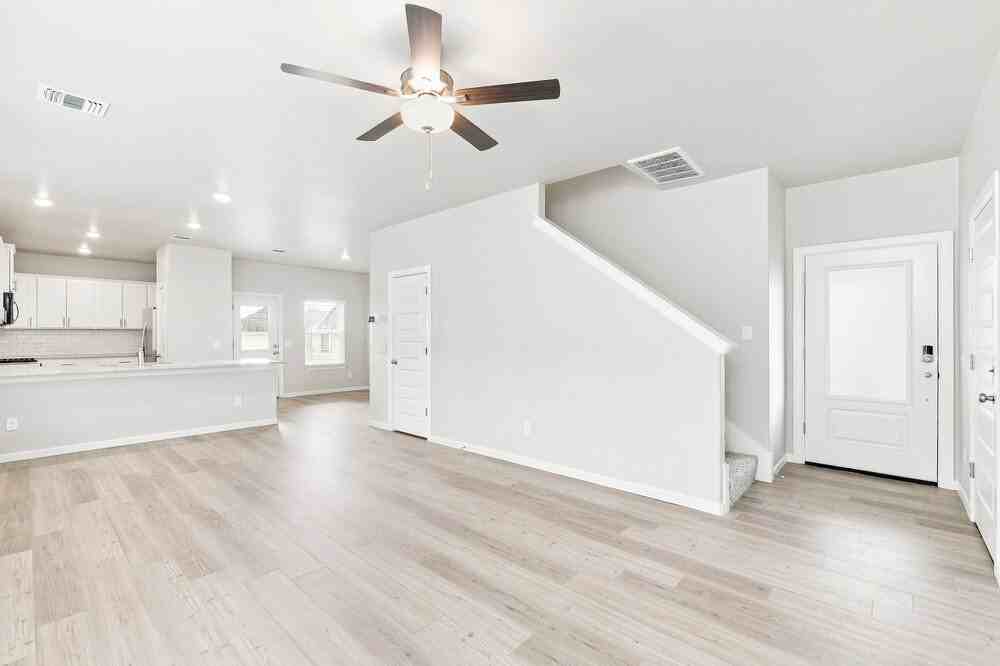 12720 Carrara Ln - Photo 7 of 17