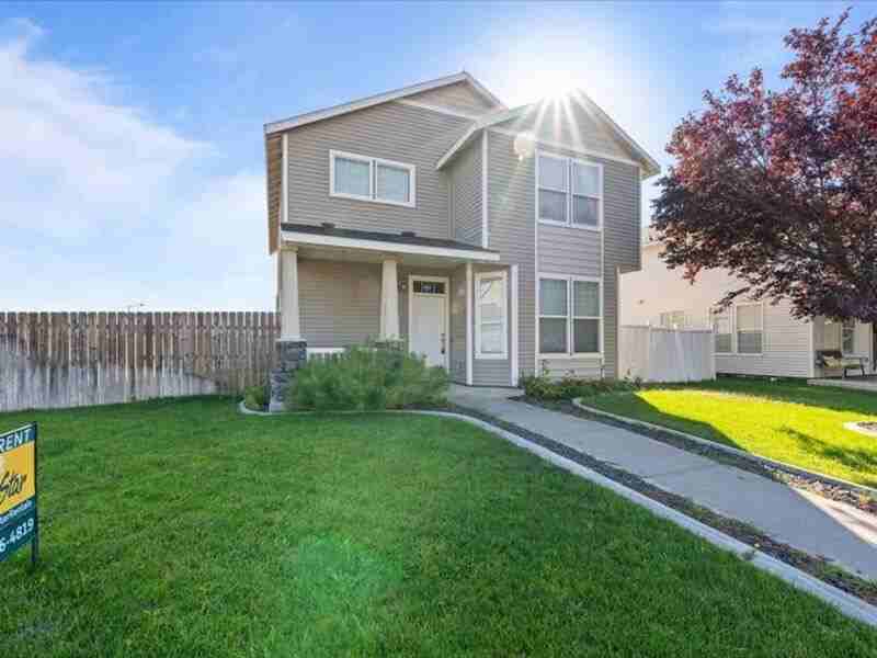 4711 Arabian Ln - Photo 2 of 25