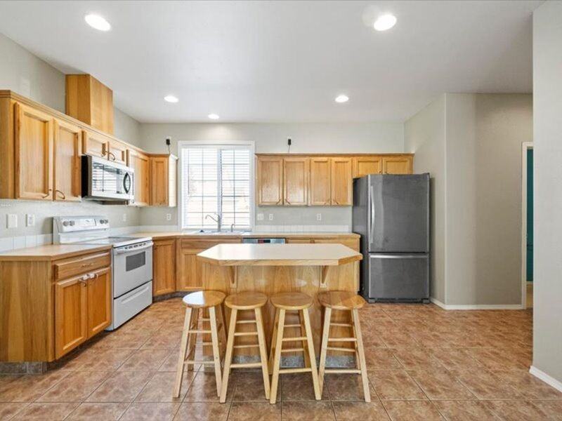 4711 Arabian Ln - Photo 7 of 25
