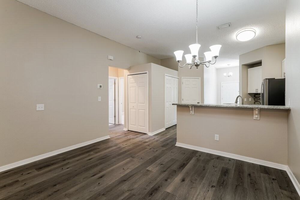 7409 Sade St - Photo 6 of 16