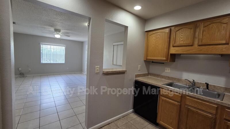 519 Duchess Ct #3 - Photo 7 of 16