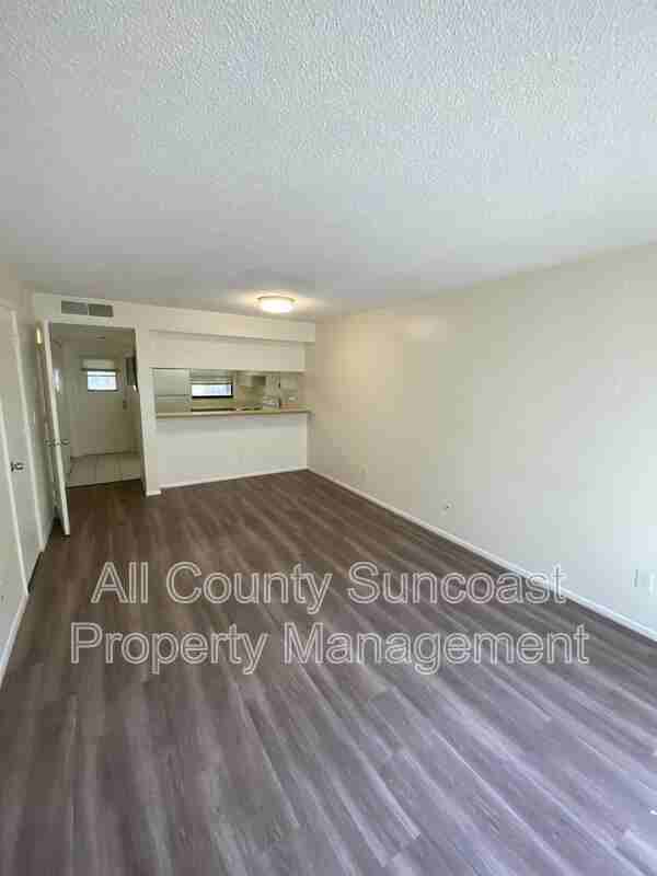 12131 117th St N - Photo 7 of 14