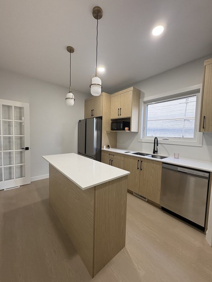 23 Point Pleasant Pl - Photo 2 of 16