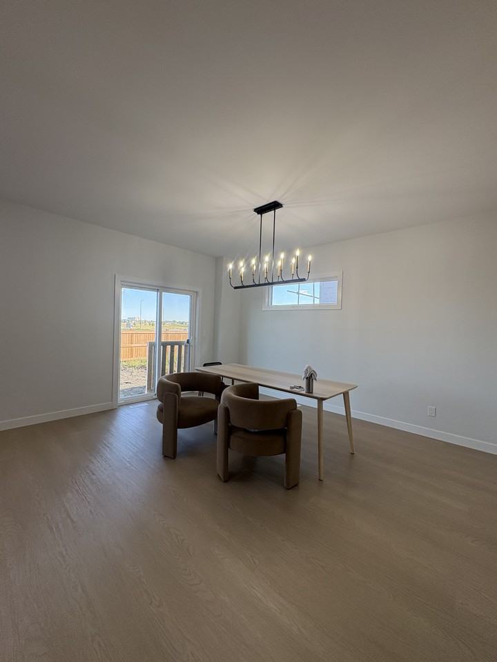 23 Point Pleasant Pl - Photo 5 of 16