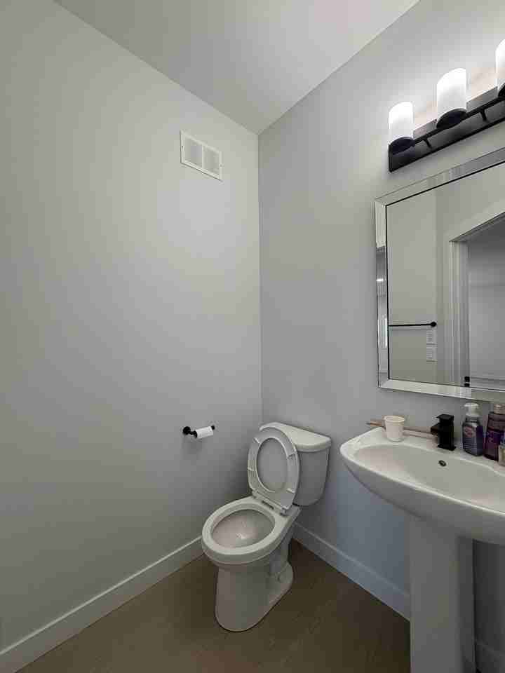 23 Point Pleasant Pl - Photo 7 of 16
