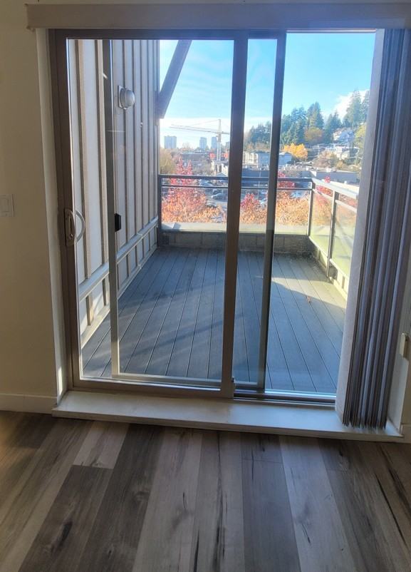 1633 Mackay Avenue #4th Floor - Photo 7 of 13
