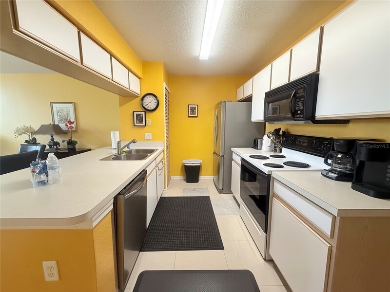 3139 Britannia Blvd #C - Photo 3 of 29