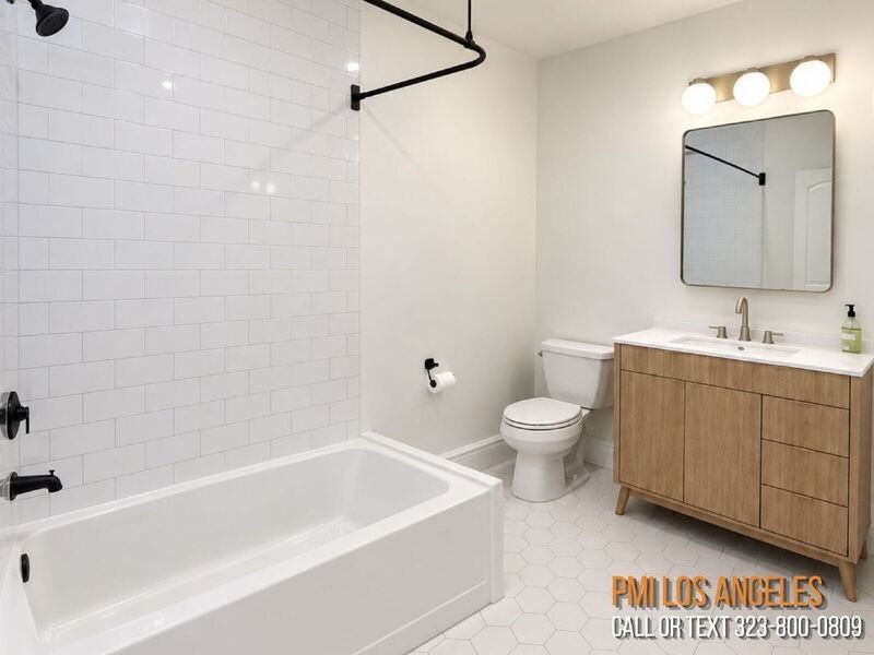 5710 Lemp Ave - Photo 5 of 10
