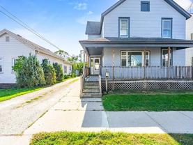 40 E 10th St - Photo 1 of 1