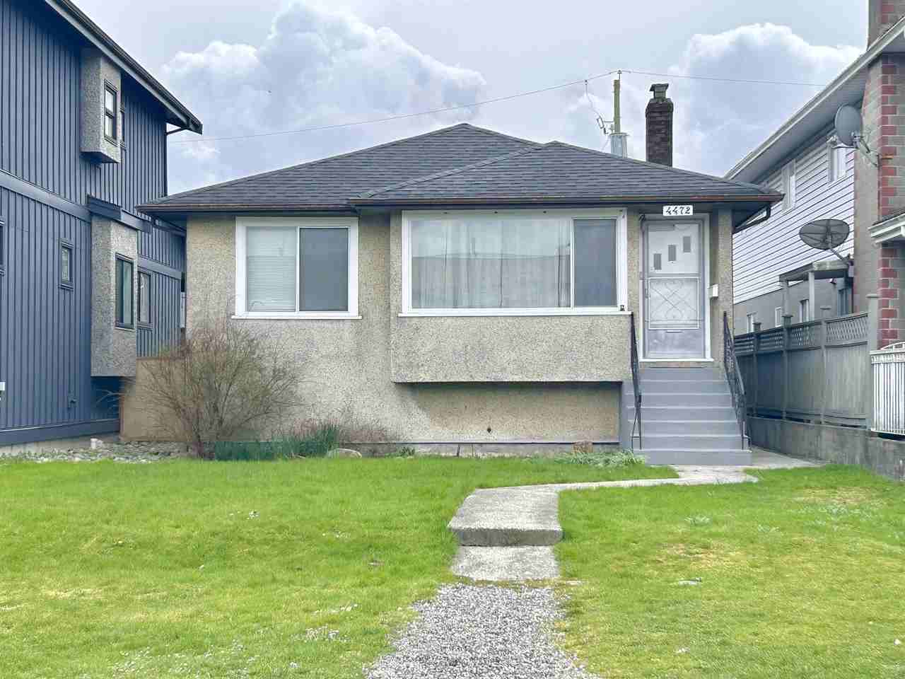 4472 Triumph Street - Photo 3 of 15