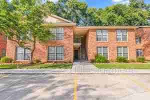 featured image of 912 Sea Gull Dr #C