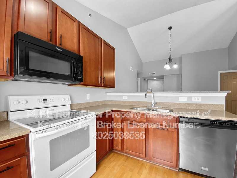 8020 N Drury Ave #3A - Photo 3 of 21