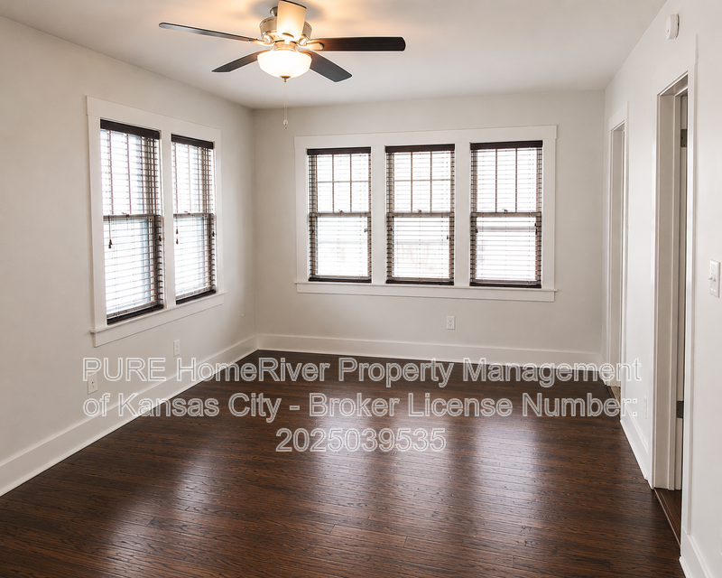 4922 Forest Ave - Photo 7 of 30