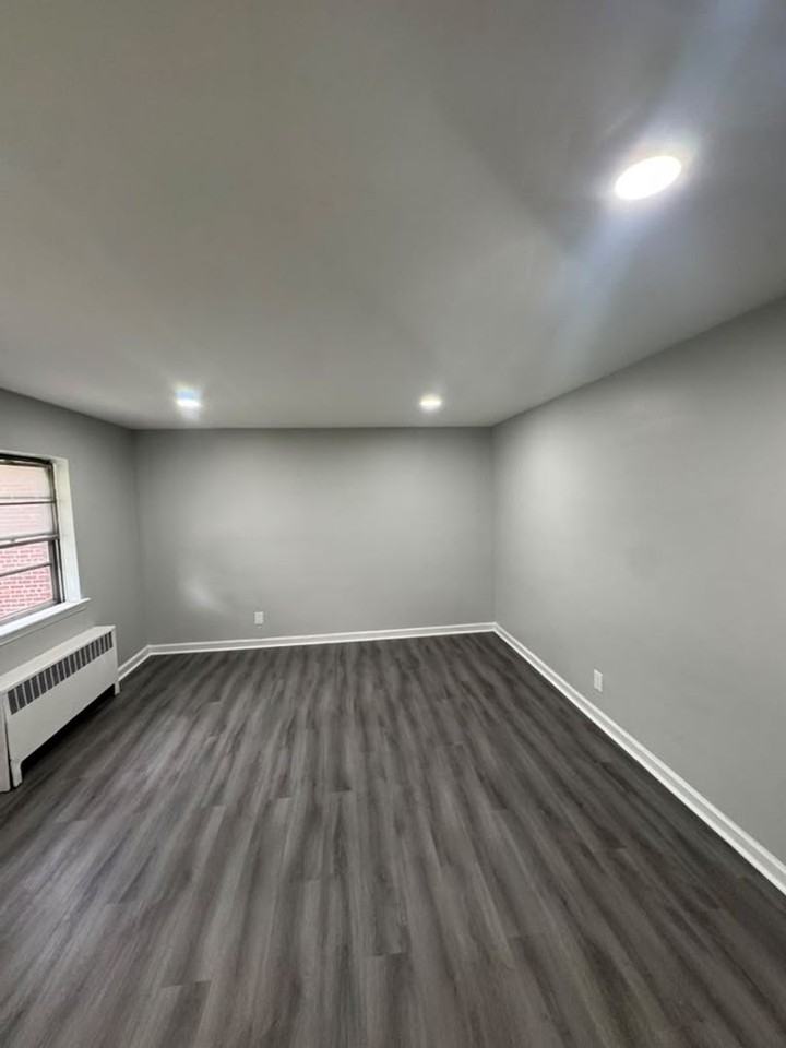266 S Harrison St #266 - Photo 2 of 5
